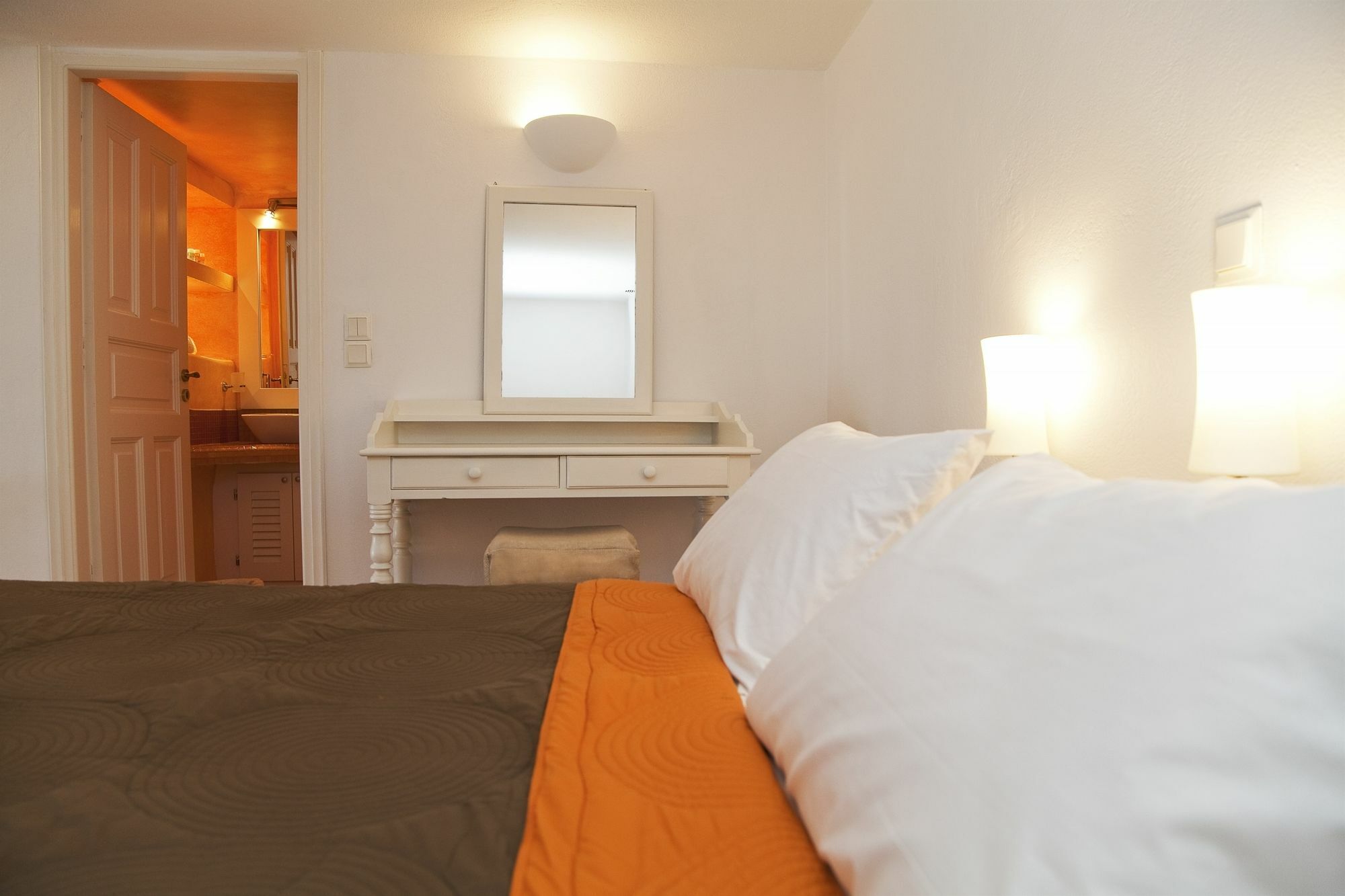 Whitedeck Santorini Hotel Imerovigli  Exterior photo